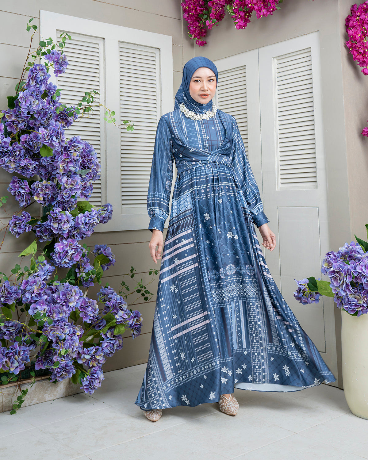 Pulang Dress in Admiral Navy-