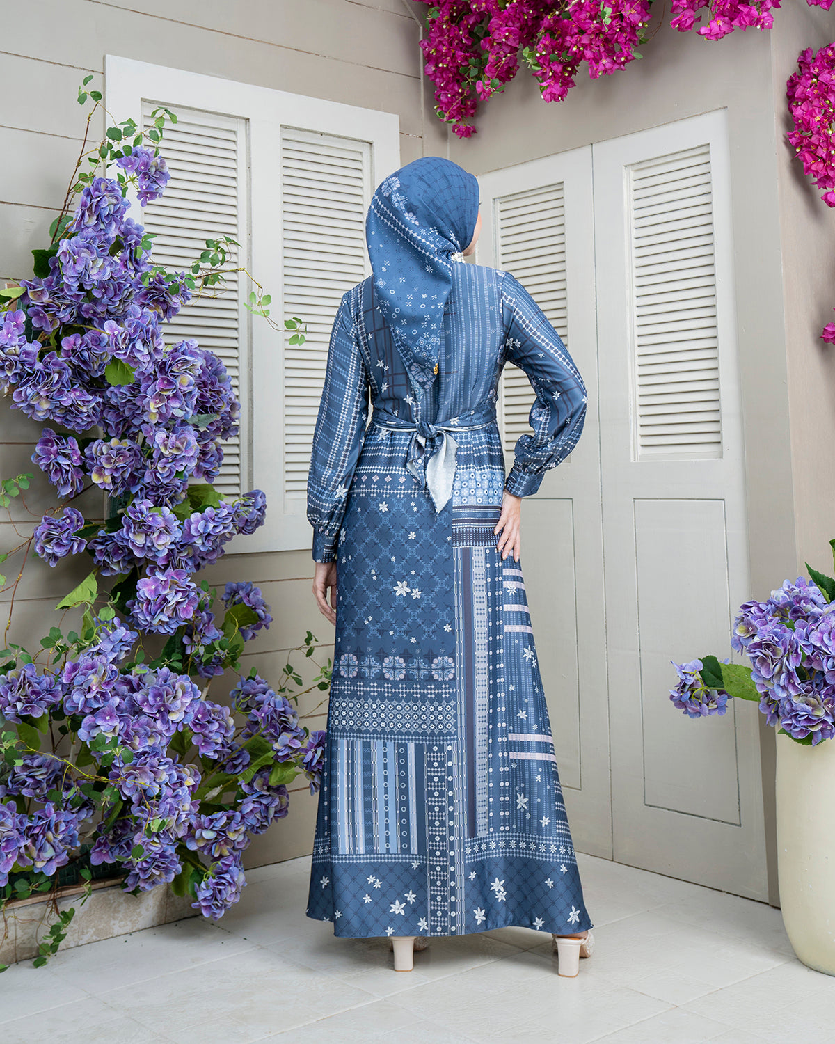 Pulang Dress in Admiral Navy-