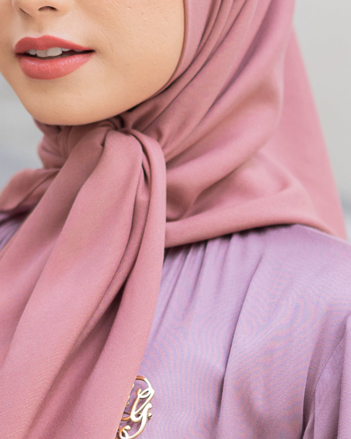 Naima Scraf in Old Tan