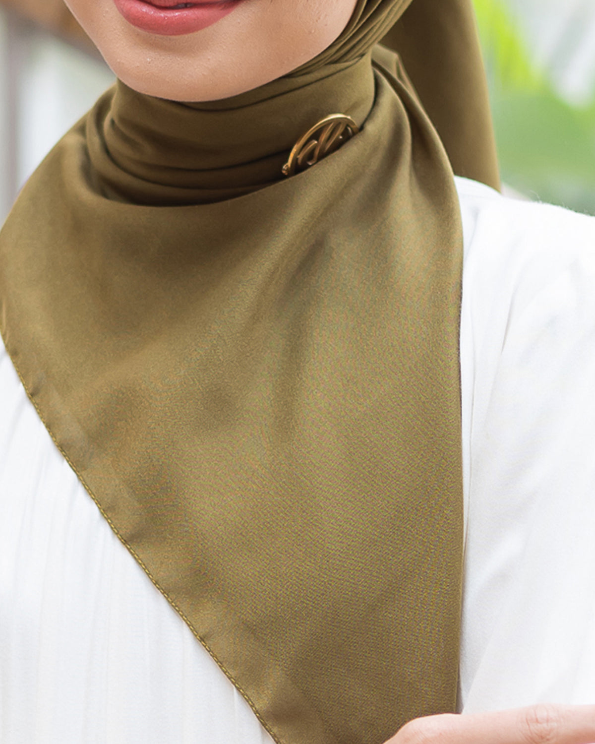 Naima Scraf in Bamboo