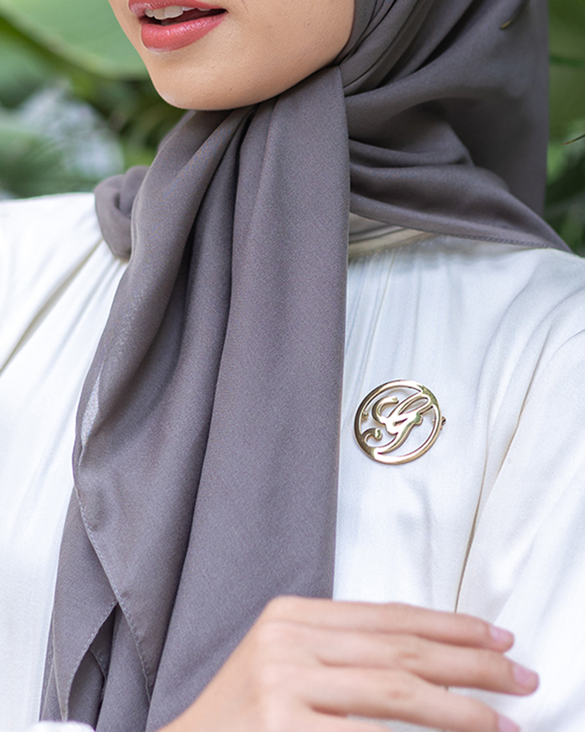 Naima Scraf in Pebble