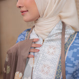 Puspa Prayer set in Brownie