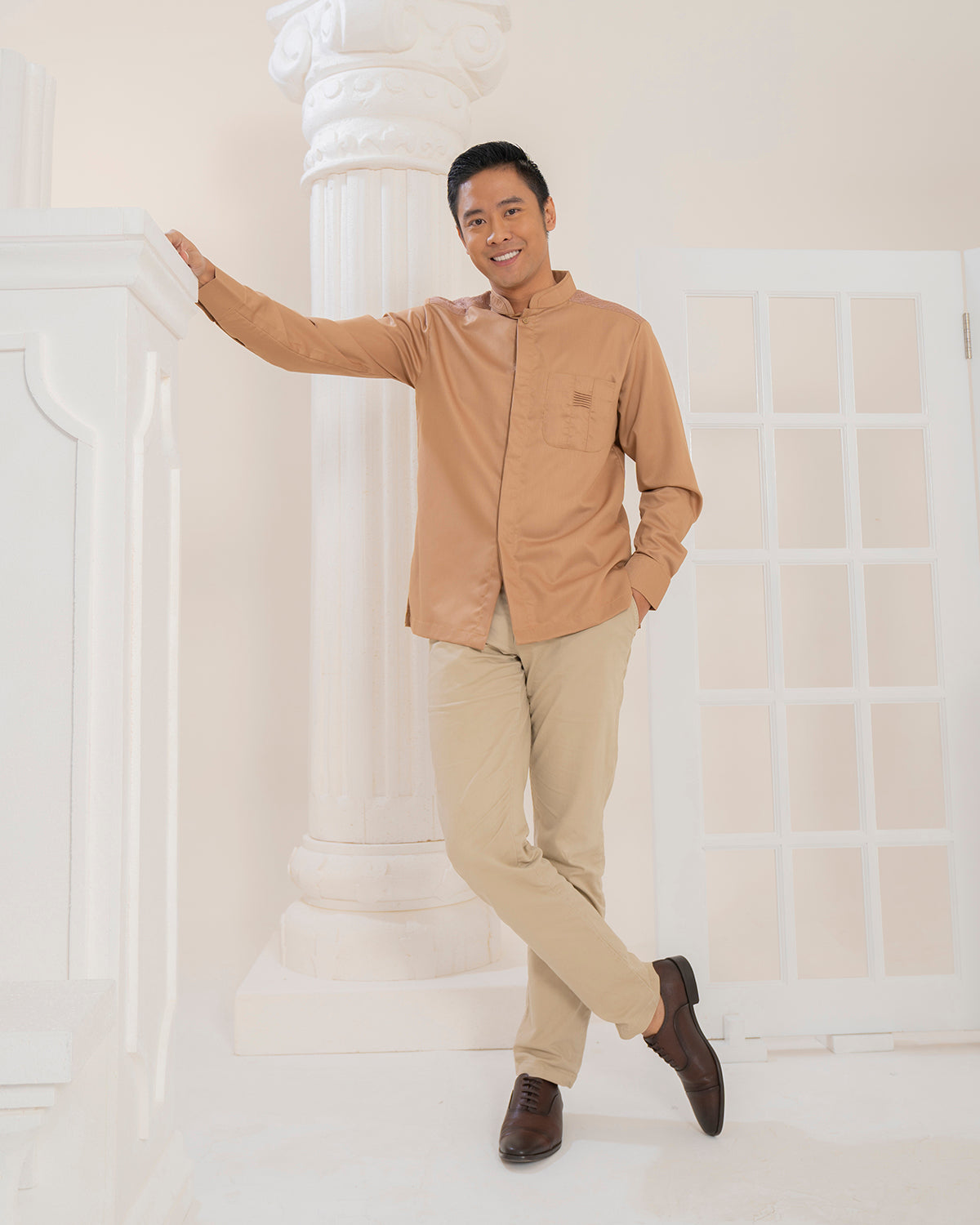 Butterfly Koko Panjang in Brown Castle-