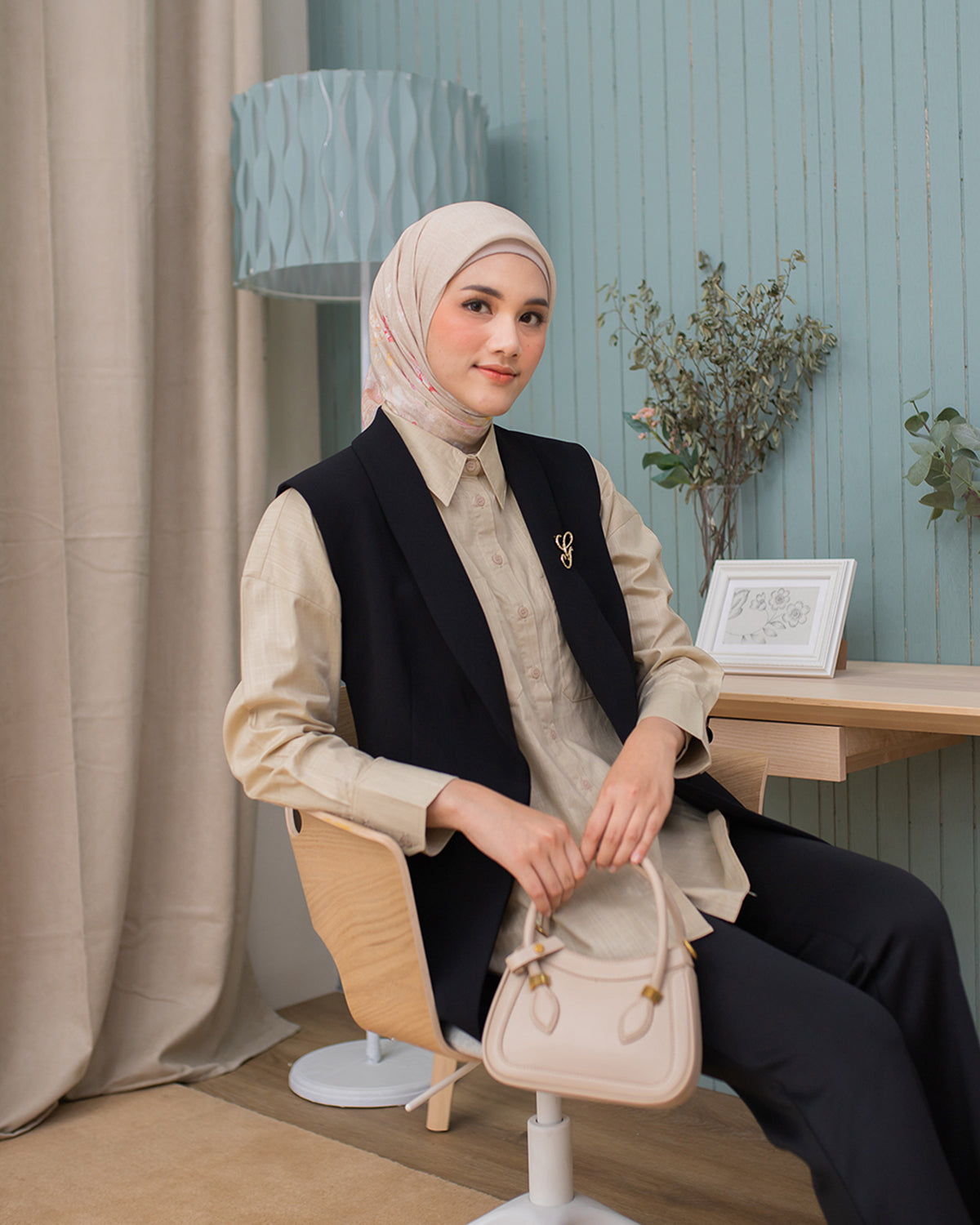 Nadia Shirt Latte