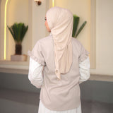 Orina Blouse in Ivoree