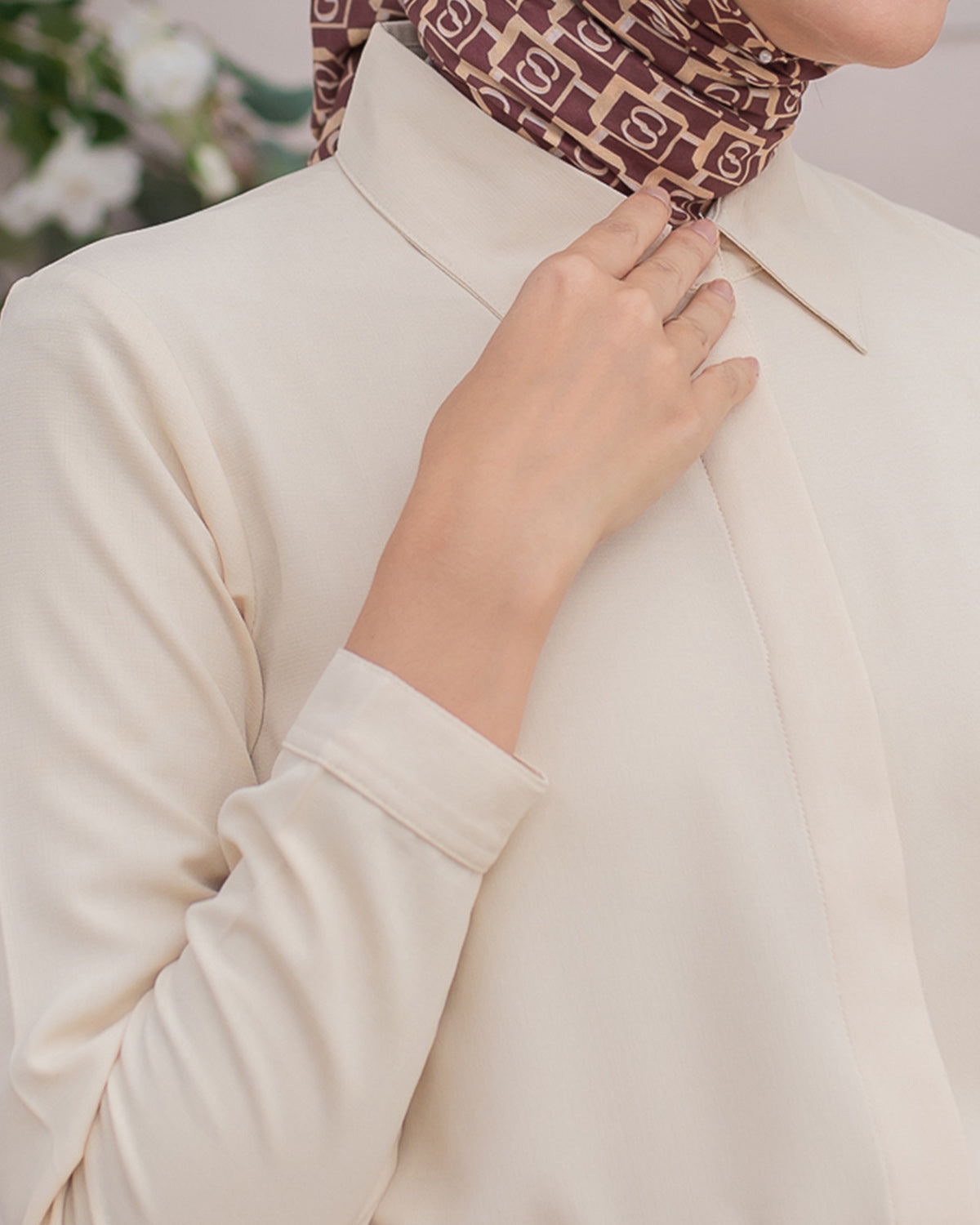 Namira Shirt in Ivory