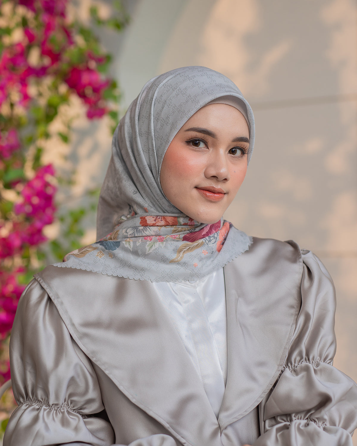 Rumi Scarf in Pearl Gray
