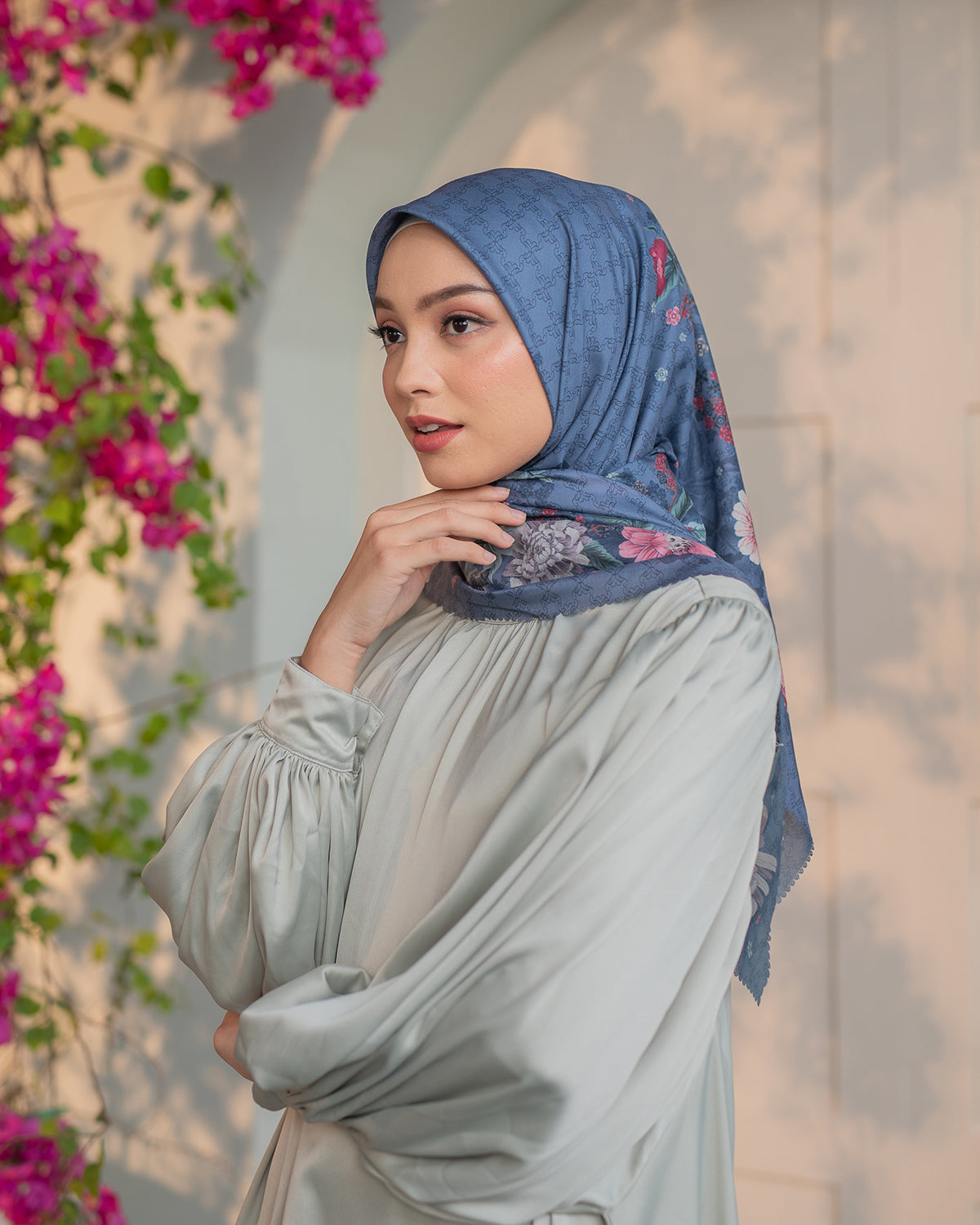 Rumi Scarf in Sea