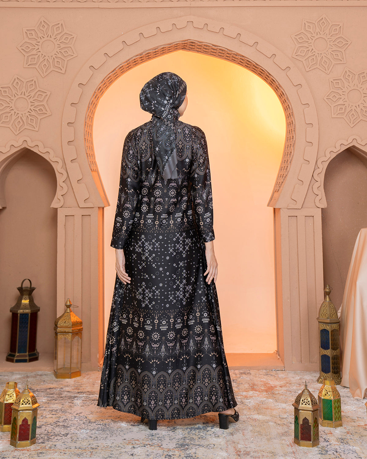 Madinah Dress in Raven Black