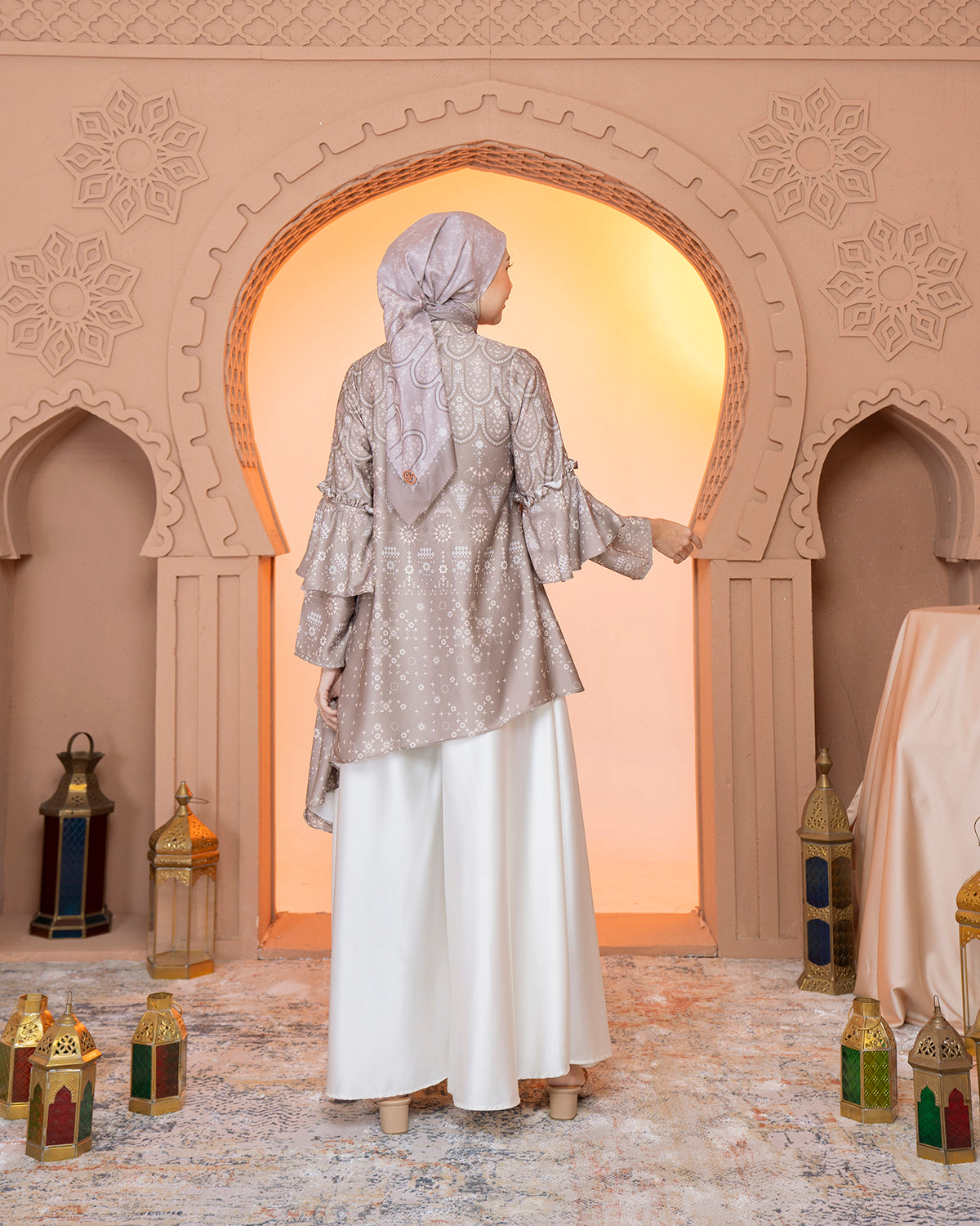 Madinah Blouse in Blanch Almond