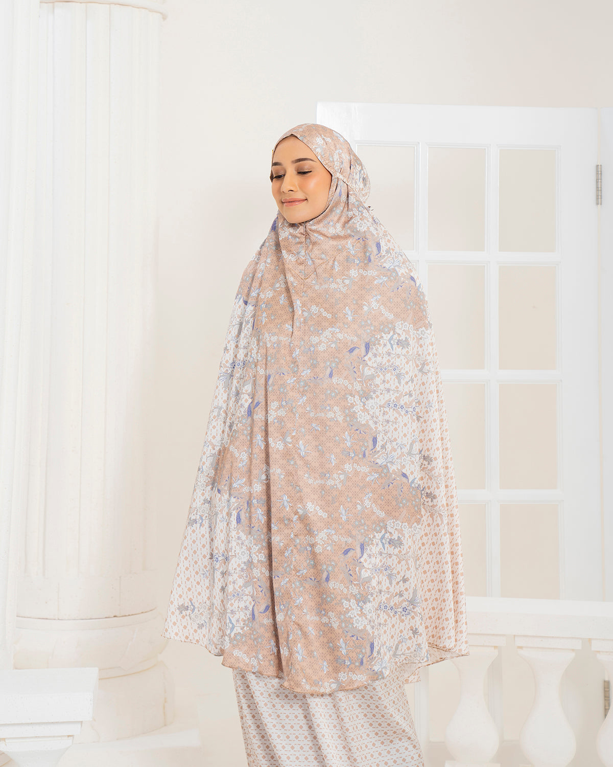 Jameela Prayer set in Royal Honey