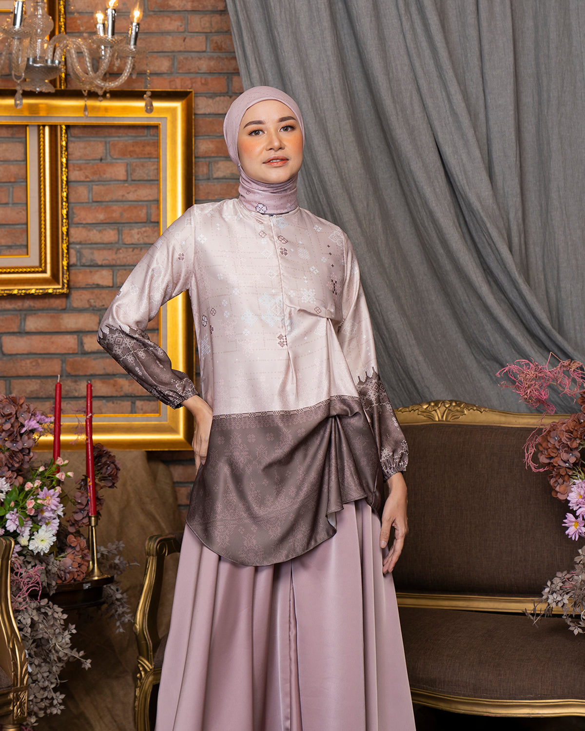 Gemerlap Blouse in Galaxy