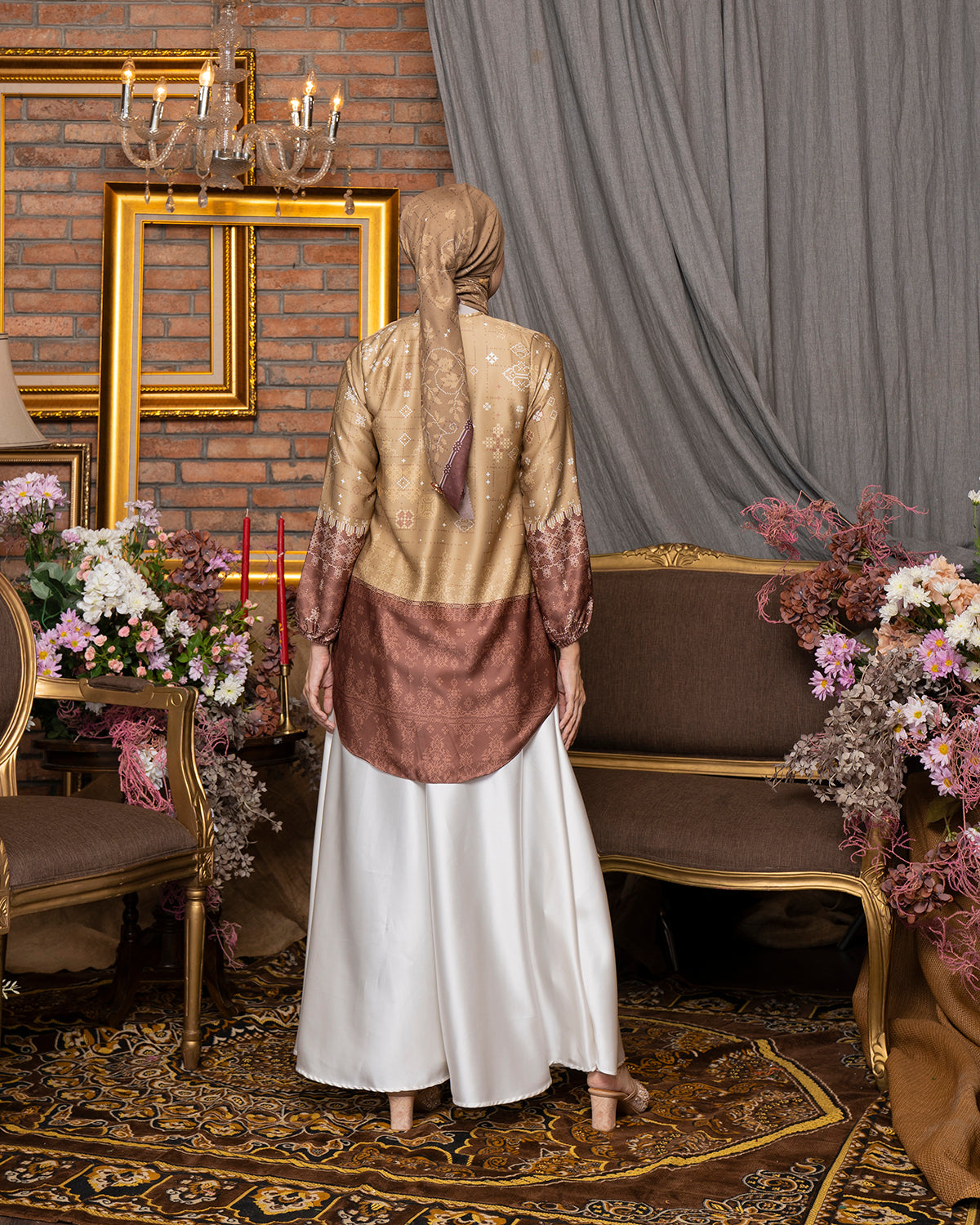 Gemerlap Blouse in Supermoon