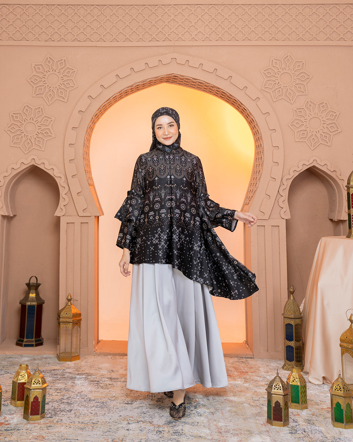 Madinah Blouse in Raven Black