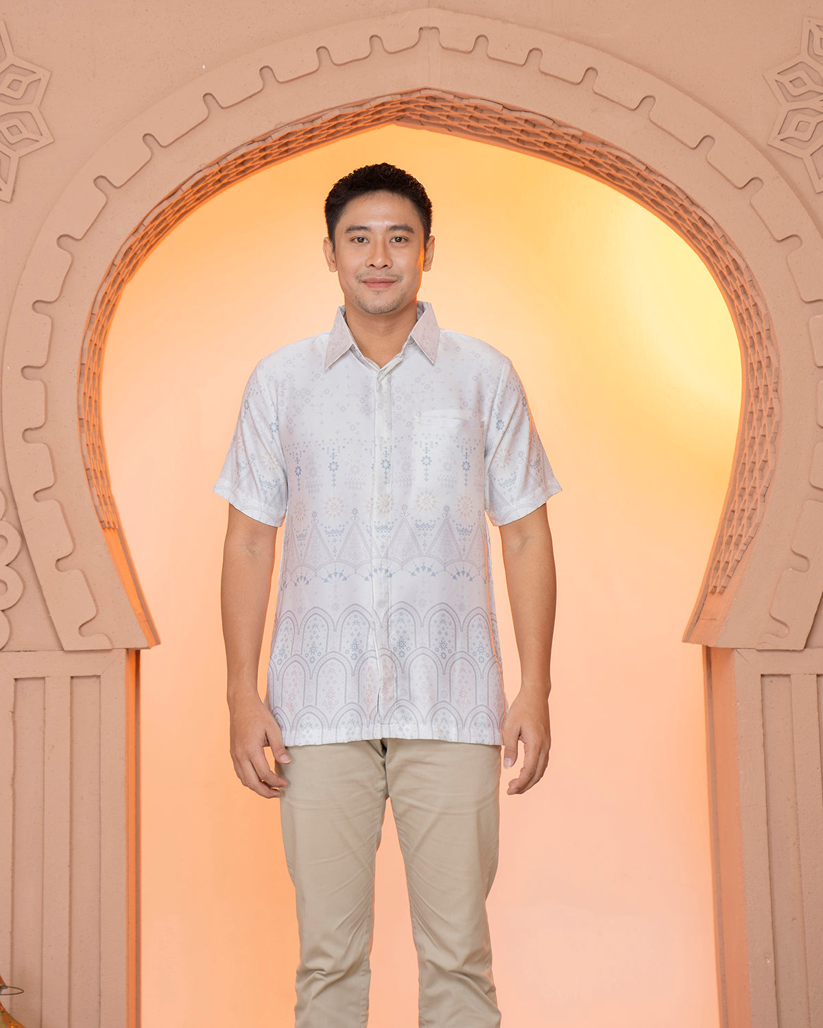 Madinah Koko Pendek in Snow White