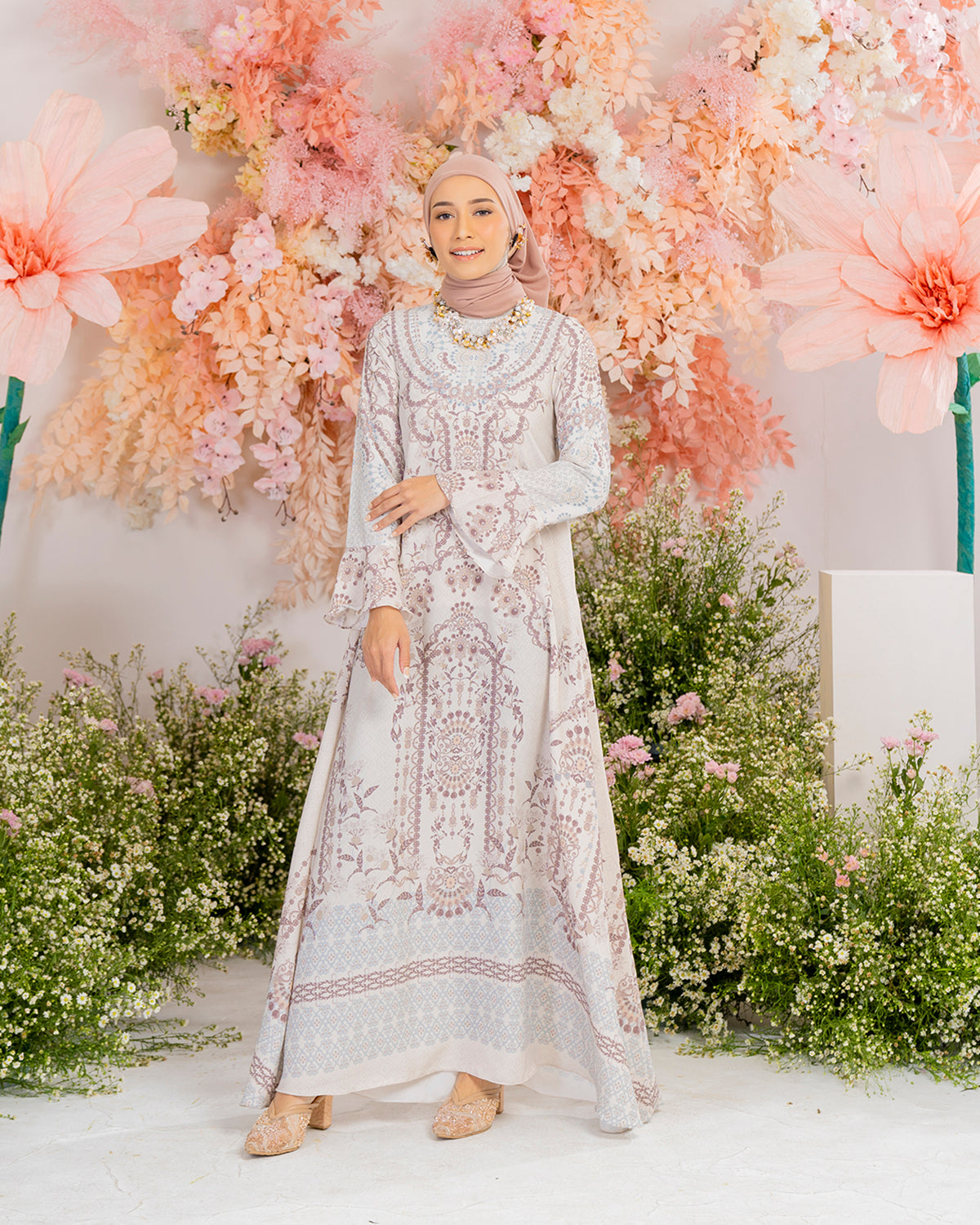 Mulia Dress in White Marble