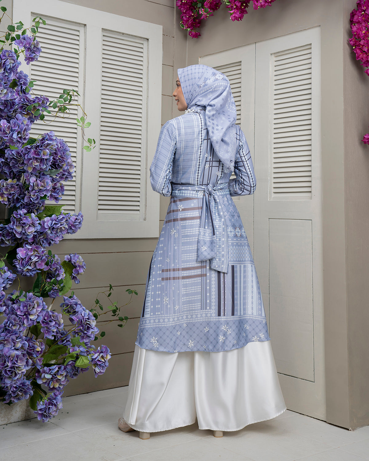 Pulang Tunik in Wisteria