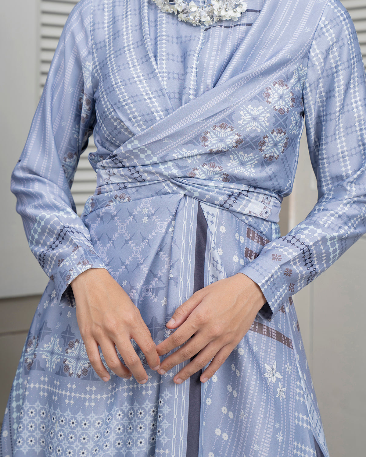 Pulang Tunik in Wisteria