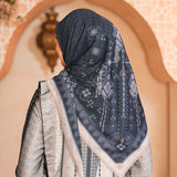 Toba Scarf in Samora