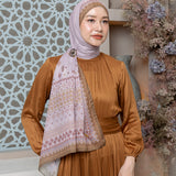 Mandalika Pashmina in Amatara