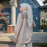Velmora Blouse in Mocca