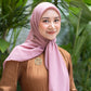 Naima Scraf in Mauve