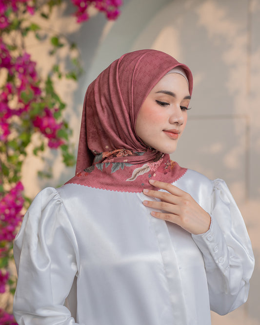 Rumi Scarf in Rose