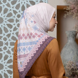 Mandalika Scarf in Seraya