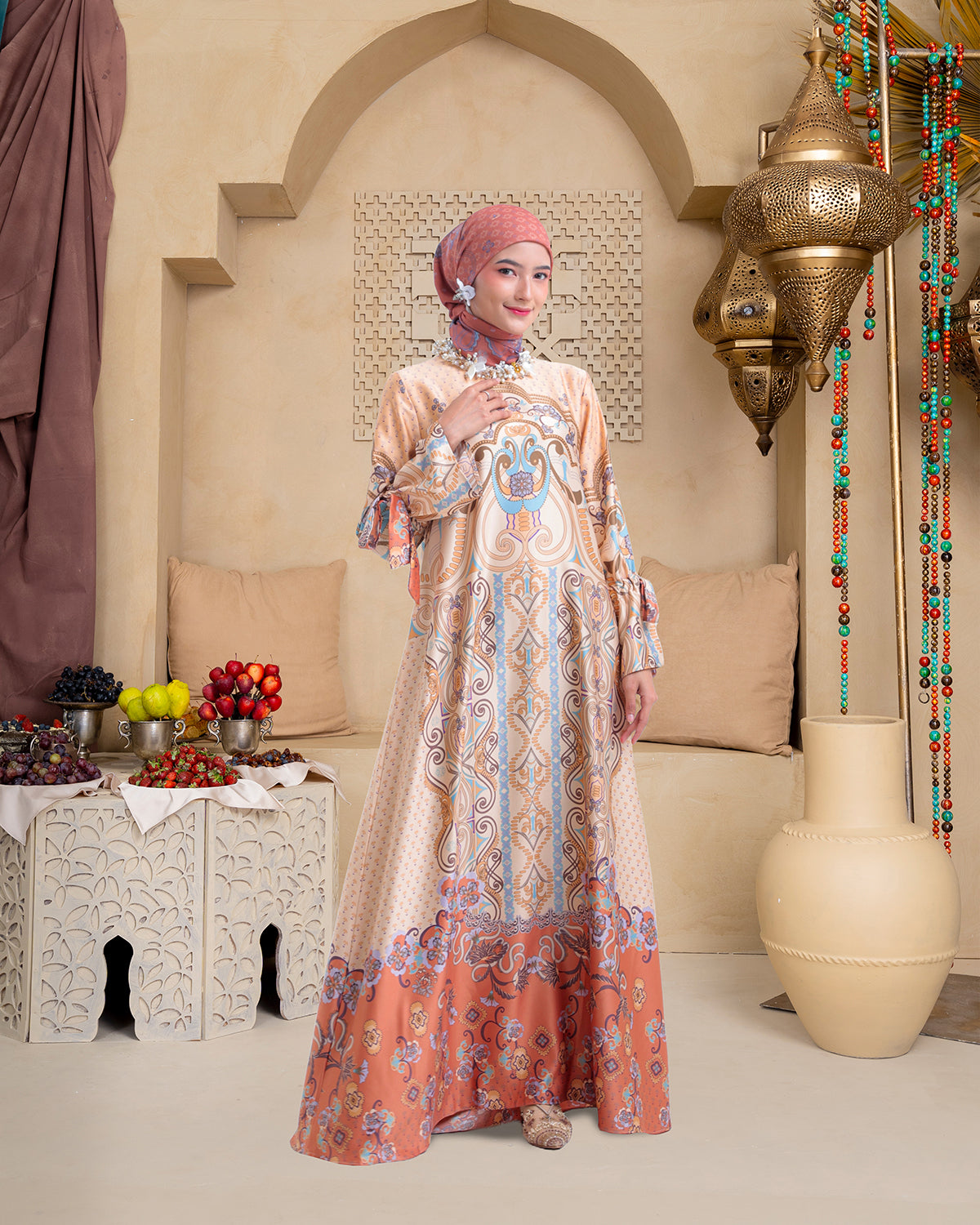 Saudi Dress in Yanbu
