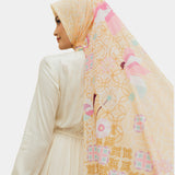 Lembayung Scarf in Linen Yellow PO DP 50%