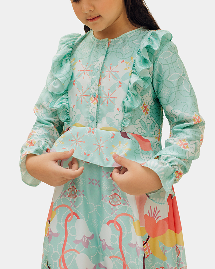 Lembayung Dress Anak in_Cool-matcha