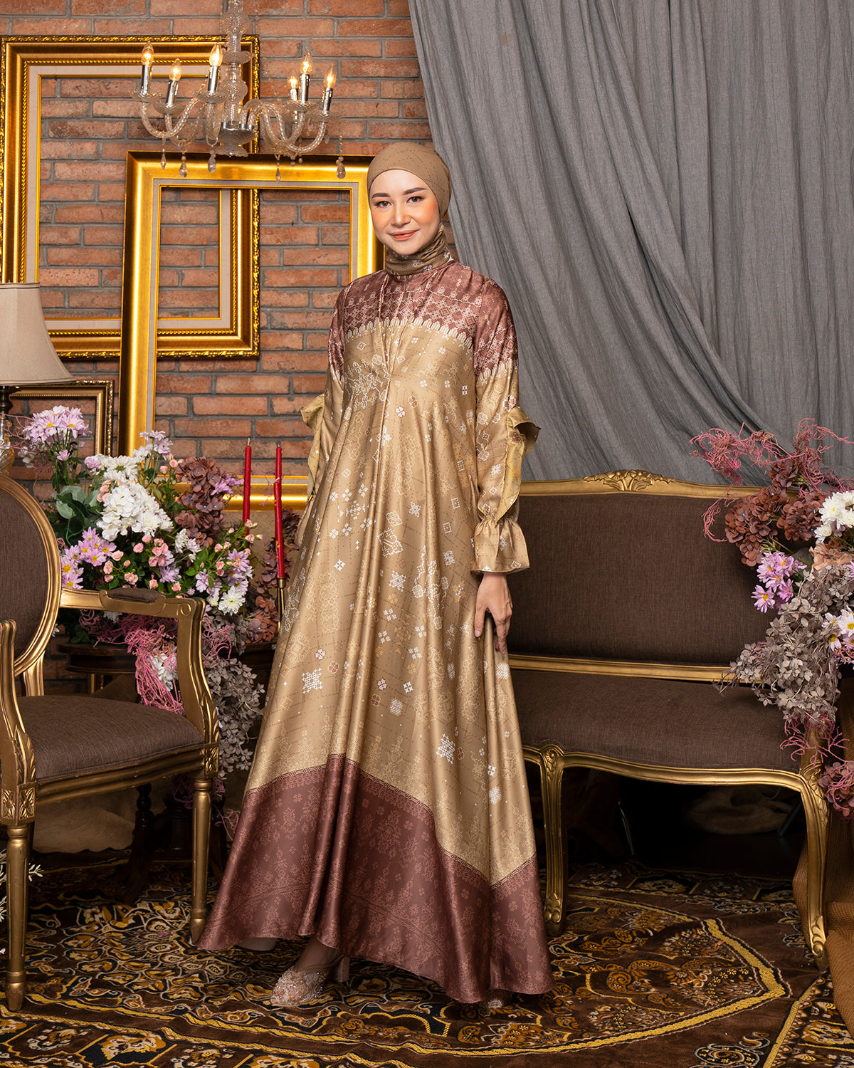 Gemerlap Dress in Supermoon