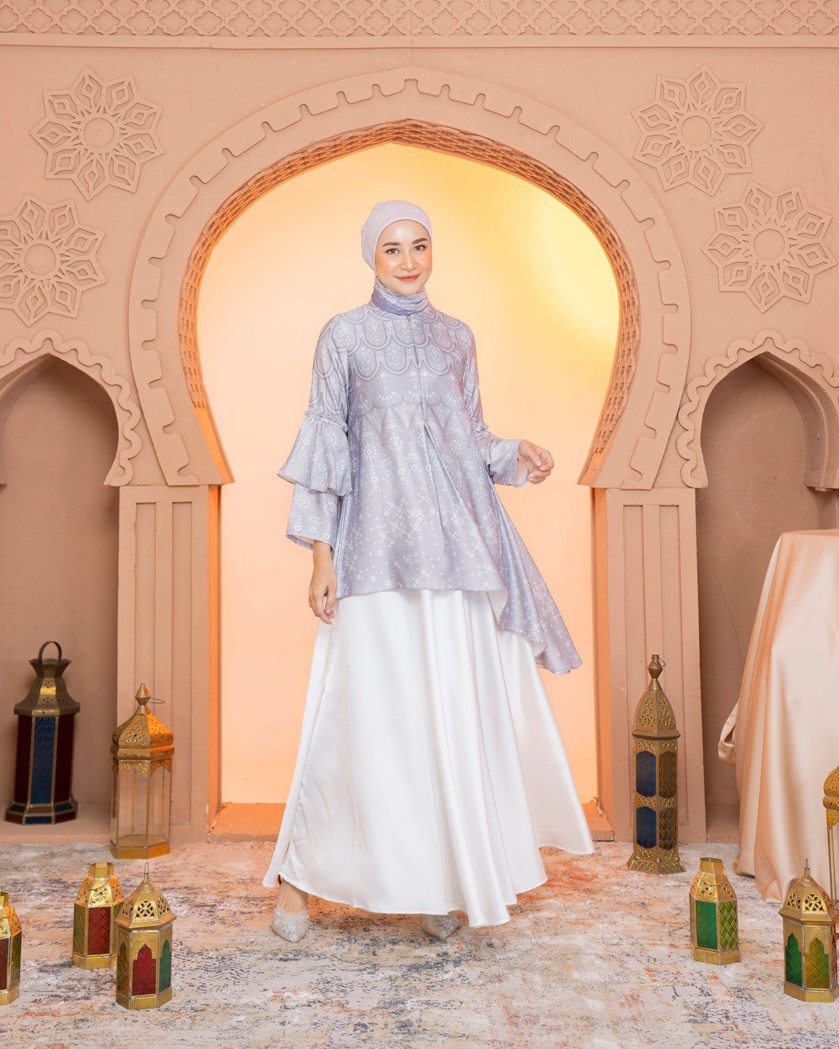 Madinah Blouse in Ultimate Grey